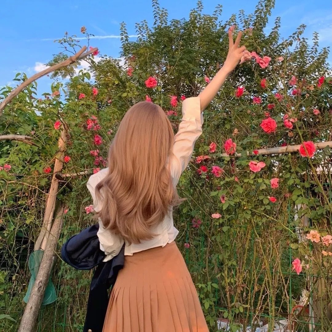 幽冥花开